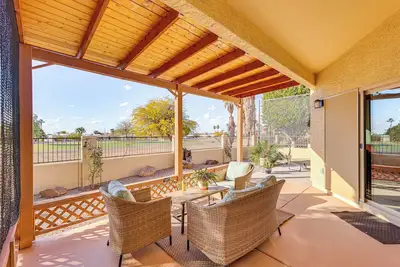 Image de Mesa Golf Course Home Near Spring Training & River