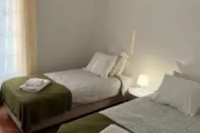 Image de Beach House in Almograve T2