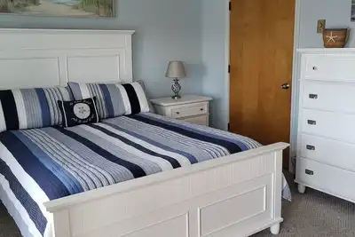 Image de Located just steps from Wells Beach, Eastwinds 114 is perfect for your getaway.