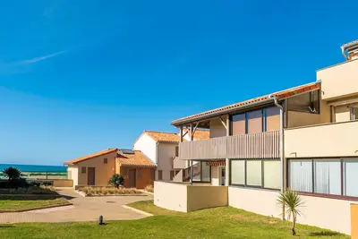 Image de Capbreton les pieds dans le sable – Appartement cosy à deux pas de l’océan