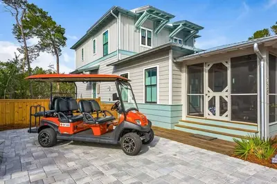 Image de Goin' Coastal | Pet Friendly | 6-Seater Golf Cart