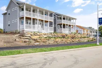 Image de Rent all four condo units as one