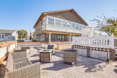 Image de Beachfront Home ~ 7 Mi to Cape May!