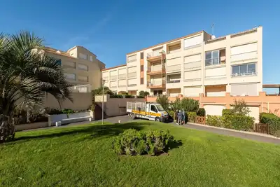 Image de Appartement ensoleillé en bord de mer