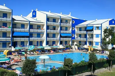 Appartement en Italie avec piscine et jardin