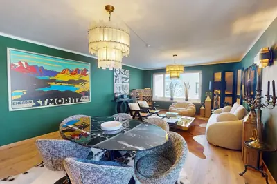Image de The holiday home \"Chesa Brattas\" is centrally located in St.