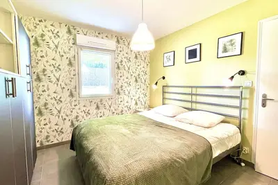 Image de Étel - Appartement Moderne 2 Pièces - WiFi - Animaux Bienvenus - Parking Privé