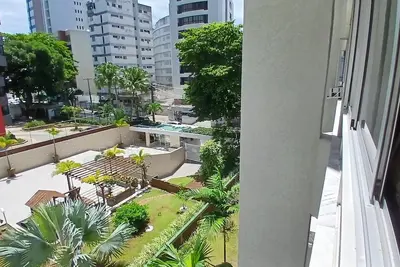 Image de Spacious and comfortable apartment just a few minutes from the beach