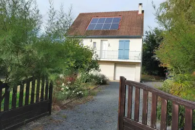 Image de Maison 4 pièces avec grand jardin dans village à 15 km d'Arromanche