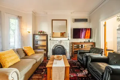 Image de Magnificent 3br Home Downtown, Near Everything!