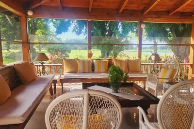 Image de Tropical Escape: Golf & Beach.