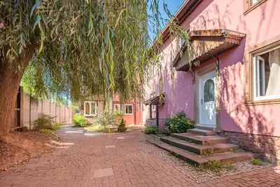 Image de House for 13 people, 4 guest rooms with breakfast and heated swimming pool