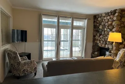 Shanty Creek Condo in Ski\/Golf Paradise