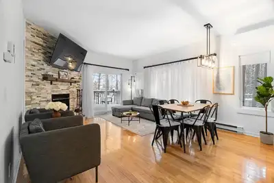 Image de Chez Dodo Chalet Tremblant 3 Bdr with fireplace