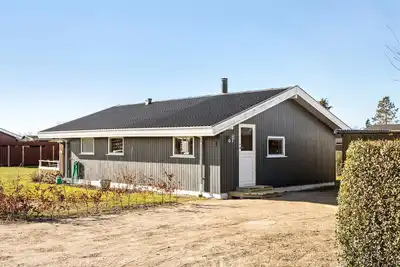 Image de Belle maison de 2 chambres à Otterup