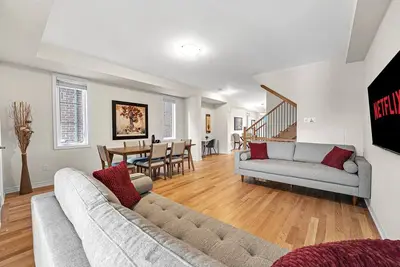 Image de *Spacious* 6bed Home near Pier/Niagara/Toronto/Qew