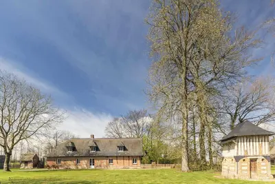Image de Le Long Fresnay - Etaimpuis