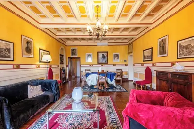 Image de Appartement 'Elegante Vicino Siena' avec piscine partagée, Wi-Fi et climatisation