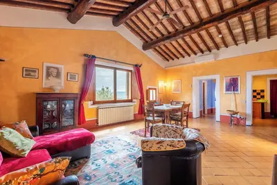 Image de Appartement 'Sulle Colline Di Siena' avec piscine partagée, Wi-Fi et climatisation