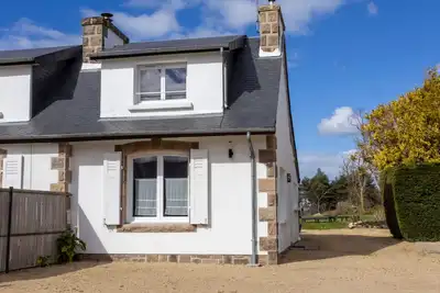 Maison de vacances 'Ti Ma Zud Bihan' avec terrasse privée, jardin partagé et Wi-Fi