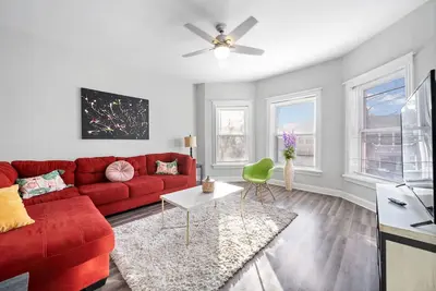 Image de Spacious 4-bedroom apartment in fabulous Chicago with WiFi, Ac