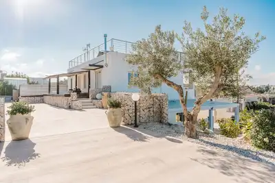 Image de Appartement 'Villa Giulia Nord' avec vue sur la mer, Wi-Fi et climatisation