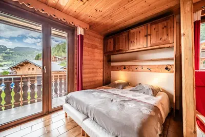 Image de Appartement 'Le Izzy - 5 Pers' avec vue sur les montagnes, balcon et Wi-Fi