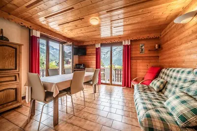 Image de Appartement 'La Flèche D'Argent - 6 Pers' avec vue sur la montagne, balcon et Wi-Fi