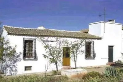 Image de Maison de campagne \"Miramontes\" avec vue sur la montagne, terrasse privée et climatisation