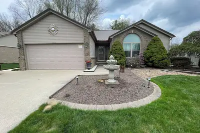 Image de Charming 3br house, Spacious Great Room with Fireplace, Jetted Bathtub to relax