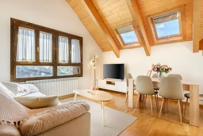 Image de Appartement 'A10 De Formigal' avec vue sur les montagnes, balcon et Wi-Fi