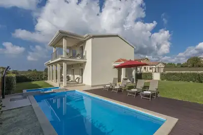 Image de Villa Anita for 7 people near Poreč with private pool and beautiful garden