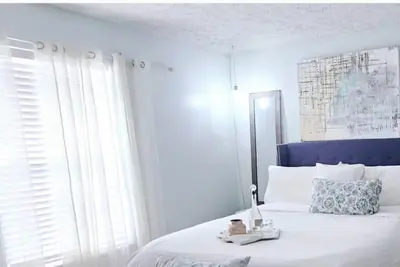 Image de Pets-R-Family! Luxe 1-bed Condo just 11 min from Downtown Columbus Wash/Dry WiFi