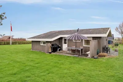 Image de Cozy summer house close to the beach