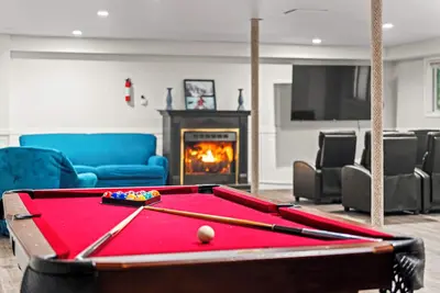 Image de Hot Tub & Theater Haven-Lake and Ski Retreat