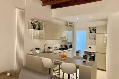Image de Elegant, spacious and comfortable apartment in central and quiet area