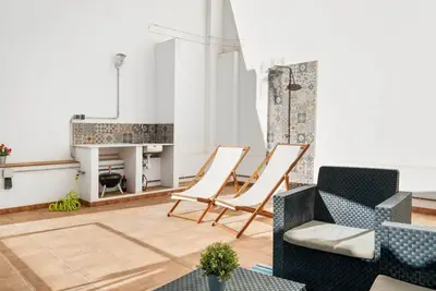 Image de Studio d'art moderne avec terrasse à Malaga