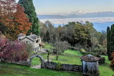 Image de Charmant cottage avec vue imprenable, jardin et coin feu. À 30 min de Genève!