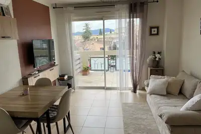 Image de Appartement T2 - 40m² - Tout équipé - Draguignan (83)