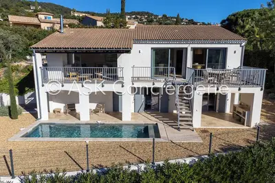 Image de Villa G, avec vue mer, piscine, climatisation