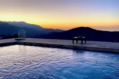 Image de Detached House With Pool, Sea And Mountain Views.