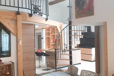 Image de Appartement Avec Ascenseur, Terrasse, Garage A 15 Minutes De La Mer Pour 6 Pers
