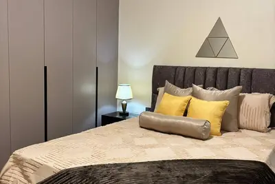 Image de 2-bedroom apartment in brilliant Nairobi with WiFi, heated pool and fitness room