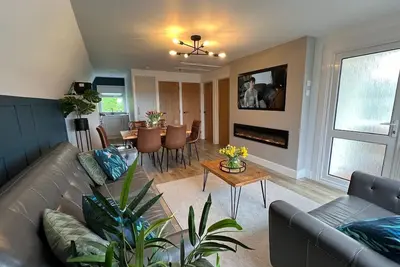 Image de Coombe Valley View, 2 bed, privately owned, self-catering holiday lodge in Bude,