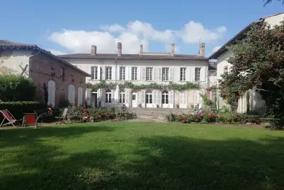 Maison de maître 18ème avec piscine à 15 mn de Toulouse direction Carcassonne