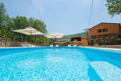 Image de Beautiful home in Maovice with sauna