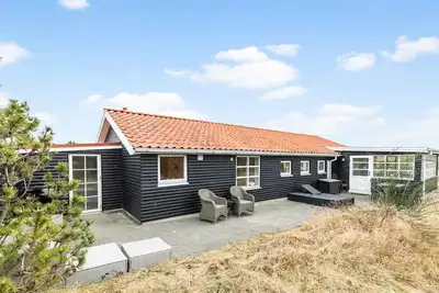 Image de Maison de 3 chambres en bord de mer à.