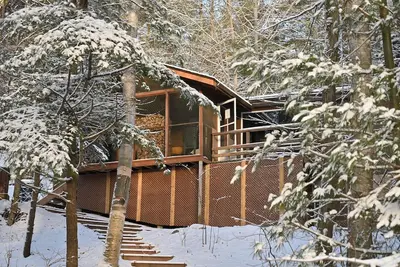 Image de Family Reunion Cottage - Can sleep 16+  - Includes Motor Boat, Canoe, Ac - Wi-Fi