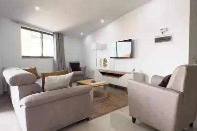 Image de Spacious 2 bdr apt in Achada St Antonio - Lcgr