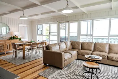 Image de Metung Holiday House | Family & Pet Friendly, Cosy Coastal downtown stay